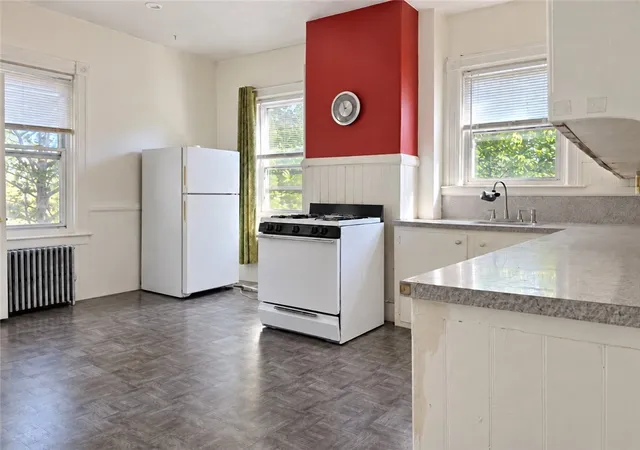 Photo 4 of Multi family home for sale at 166 Summit St, Pawtucket, RI 02860 | MLS# 1423475 | Listing updated on 2026-10-01