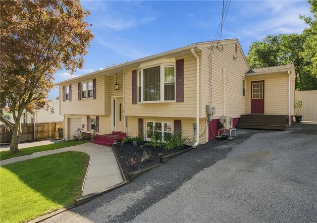 Photo 1 of Single family home for sale at 24 Derby Ave, Johnston, RI 02919 | MLS# 1423396 | Listing updated on 2026-10-09