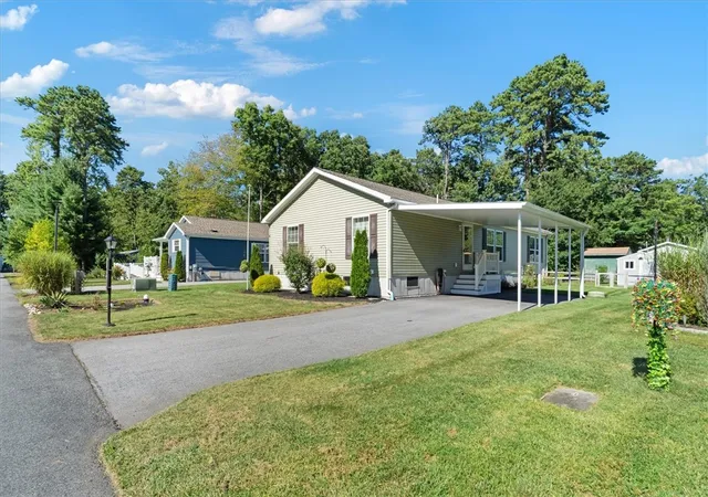 Photo 1 of Single family home for sale at 4 Cheryl Ln, Coventry, RI 02816 | MLS# 1422551 | Listing updated on 2026-10-11