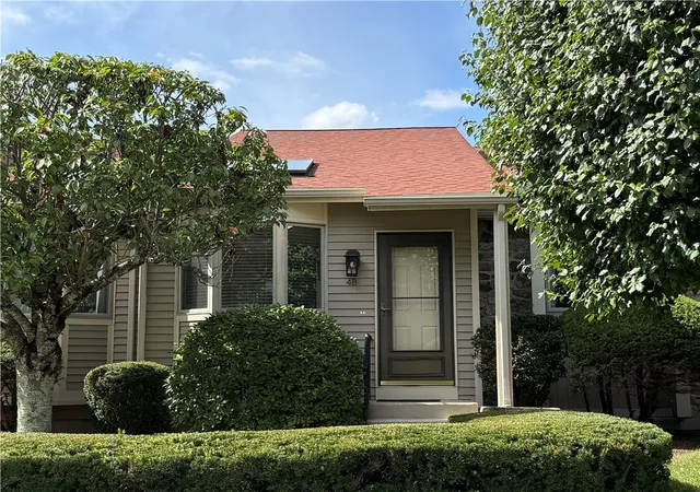 Photo 2 of Condo for sale at 4 Shadowbrook Ln #B, Smithfield, RI 02917 | MLS# 1422816 | Listing updated on 2026-09-26