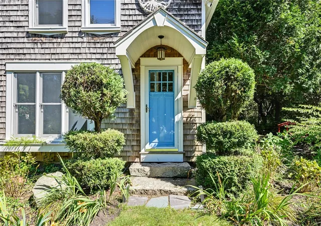 Photo 2 of Single family home for sale at 477 South Rd, Wakefield, RI 02879 | MLS# 1423491 | Listing updated on 2026-10-06