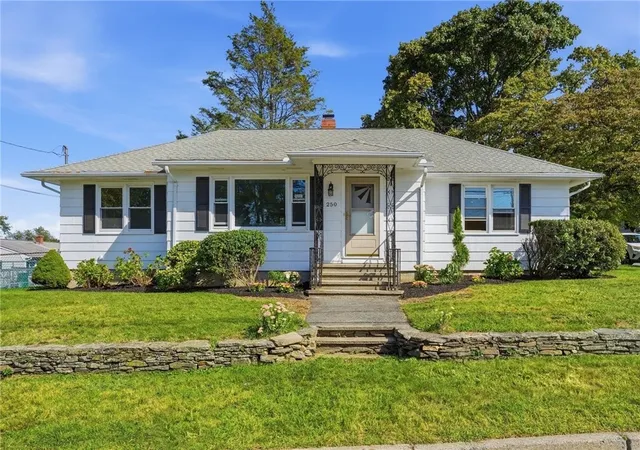 Photo 1 of Single family home for sale at 250 E View Ave, Cranston, RI 02920 | MLS# 1423571 | Listing updated on 2026-09-28