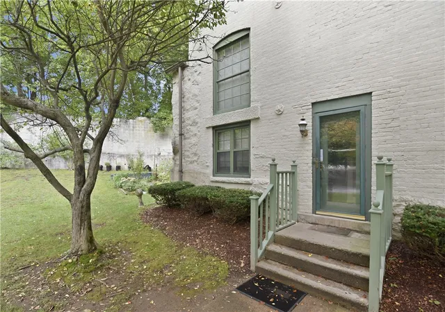 Photo 2 of Sale Pending at 25 Higgins St #104, Smithfield, RI 02917 | MLS# 1423244 | Listing updated on 2026-09-28