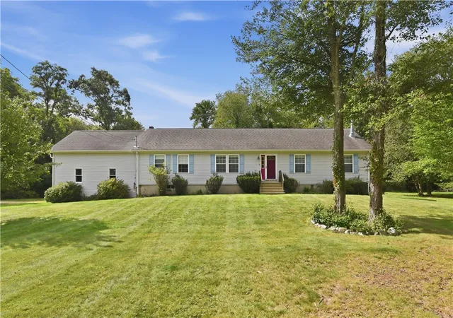 Photo 1 of Single family home for sale at 2037 Crandall Rd, Tiverton, RI 02878 | MLS# 1423605 | Listing updated on 2026-10-11