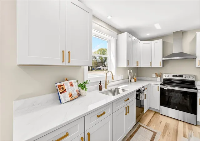 Photo 3 of Condo for sale at 1455 Park Ave #3, Cranston, RI 02920 | MLS# 1423644 | Listing updated on 2026-09-28