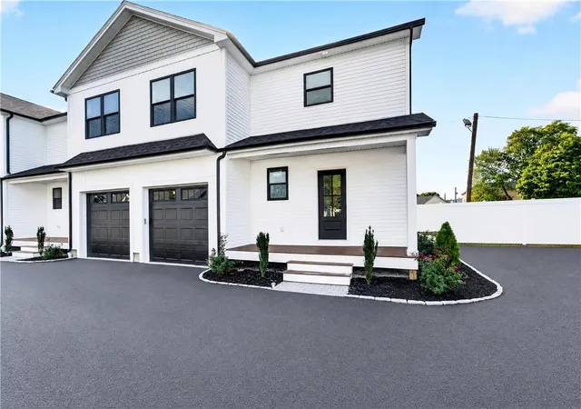 Condo for sale at 1455 Park Ave #5, Cranston, RI 02920 | MLS# 1423651