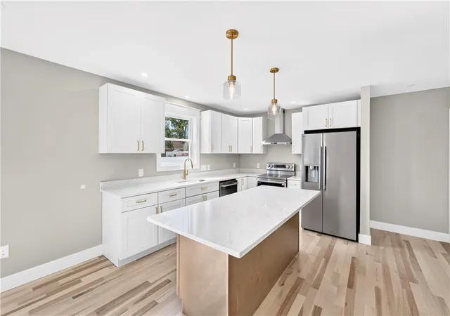 Photo 3 of Condo for sale at 1455 Park Ave #5, Cranston, RI 02920 | MLS# 1423651 | Listing updated on 2026-09-28