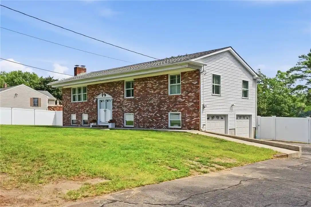 Photo 1 of Single family home for sale at 1566 Victory Hwy, North Smithfield, RI 02896 | MLS# 1423662 | Listing updated on 2026-10-24
