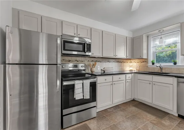 Photo 3 of Single family home for sale at 204 Knollwood Ave, Cranston, RI 02910 | MLS# 1423678 | Listing updated on 2026-10-09