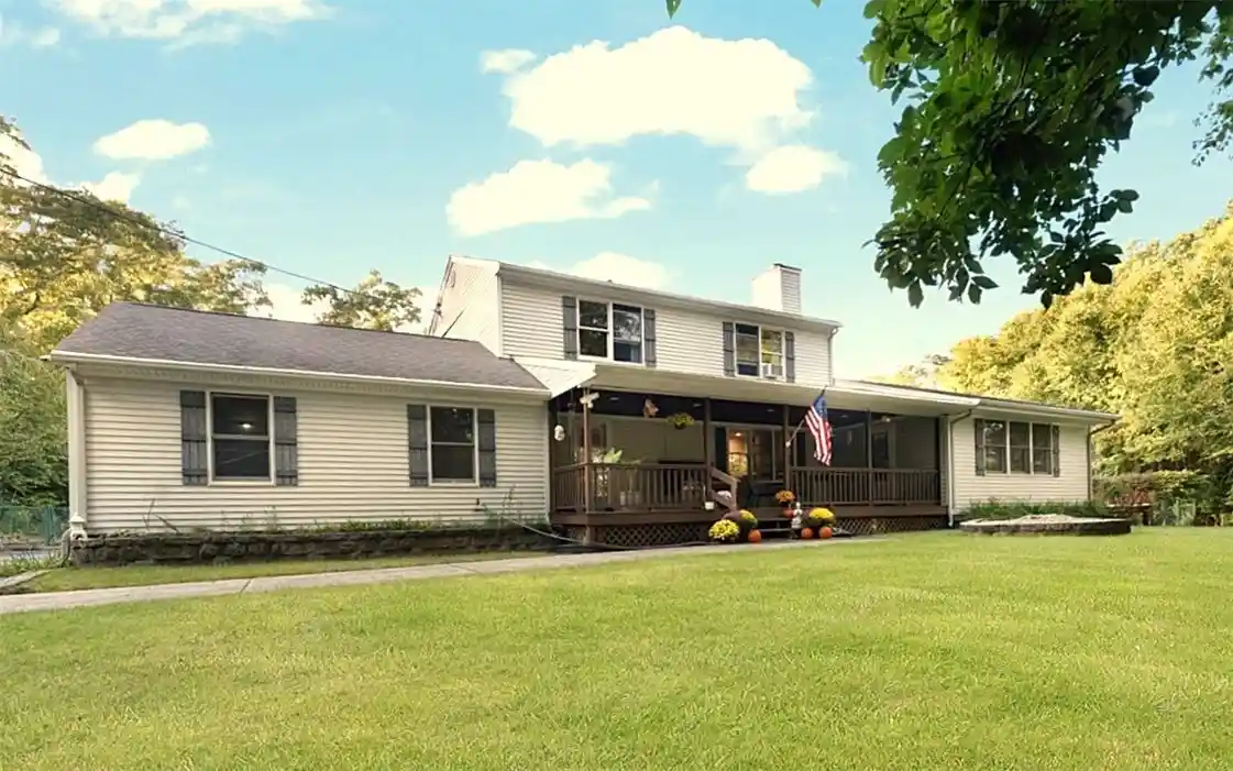 Single family home for sale at 120 Old Mountain Trl, West Kingston, RI 02892 | MLS# 1423680
