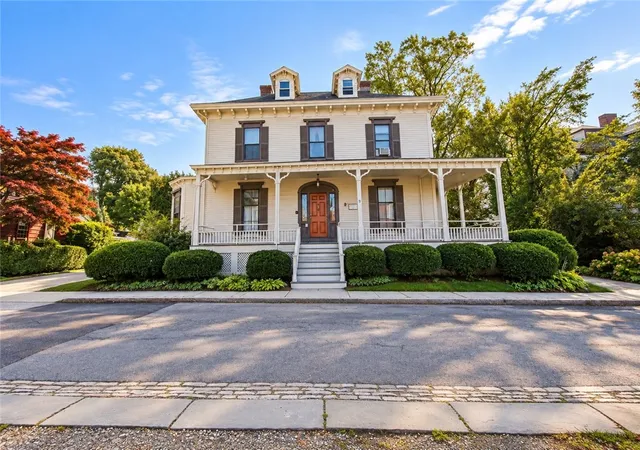 Photo 2 of Condo for sale at 9 Whitfield Pl #5, Newport, RI 02840 | MLS# 1423665 | Listing updated on 2026-10-11