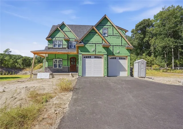 Photo 1 of Single family home for sale at 411 New River Rd, Manville, RI 02838 | MLS# 1423287 | Listing updated on 2026-09-29