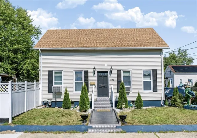 Photo 1 of Sale Pending at 279 Smith St, Cranston, RI 02905 | MLS# 1423768 | Listing updated on 2026-09-28
