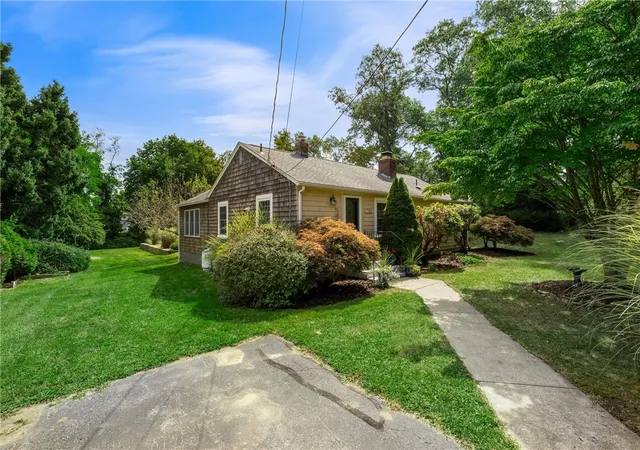 Photo 1 of Single family home for sale at 730 Congdon Hl Rd, Saunderstown, RI 02874 | MLS# 1423743 | Listing updated on 2026-10-09