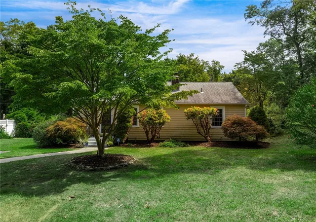Photo 2 of Single family home for sale at 730 Congdon Hl Rd, Saunderstown, RI 02874 | MLS# 1423743 | Listing updated on 2026-10-09