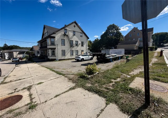Photo 1 of Multi family home for sale at 499 Willow St, Woonsocket, RI 02895 | MLS# 1423777 | Listing updated on 2026-09-29