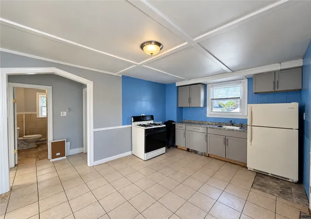 Photo 3 of Multi family home for sale at 84 Seamans St, North Providence, RI 02904 | MLS# 1423786 | Listing updated on 2026-10-06