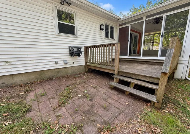 Photo 3 of Sale Pending at 41 Beeckman Ave, Cranston, RI 02920 | MLS# 1423784 | Listing updated on 2026-09-29