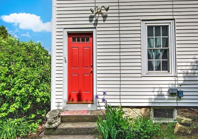 Photo 3 of Condo for sale at 34 Paddy Hl Rd, Wakefield, RI 02879 | MLS# 1413454 | Listing updated on 2026-10-11
