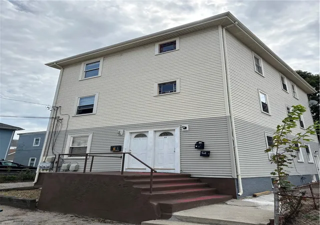 Photo 1 of Sale Pending at 25 Fern St, Providence, RI 02908 | MLS# 1423819 | Listing updated on 2026-09-28