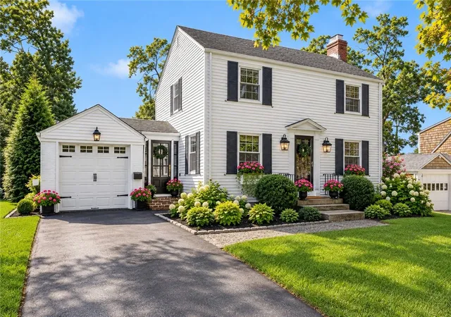 Photo 1 of Sale Pending at 35 Hl Top Dr, Cranston, RI 02920 | MLS# 1423823 | Listing updated on 2026-09-27