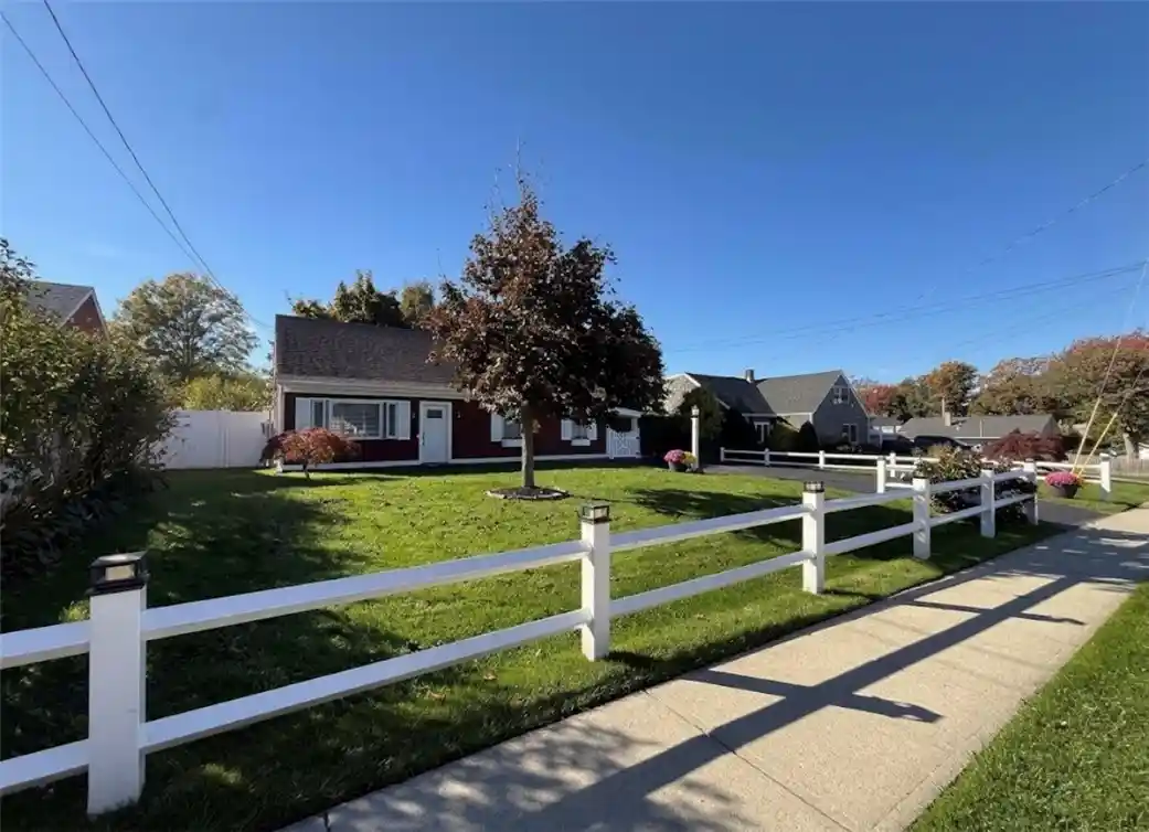 Single family home for sale at 43 Greenway Dr, Bristol, RI 02809 | MLS# 1423848
