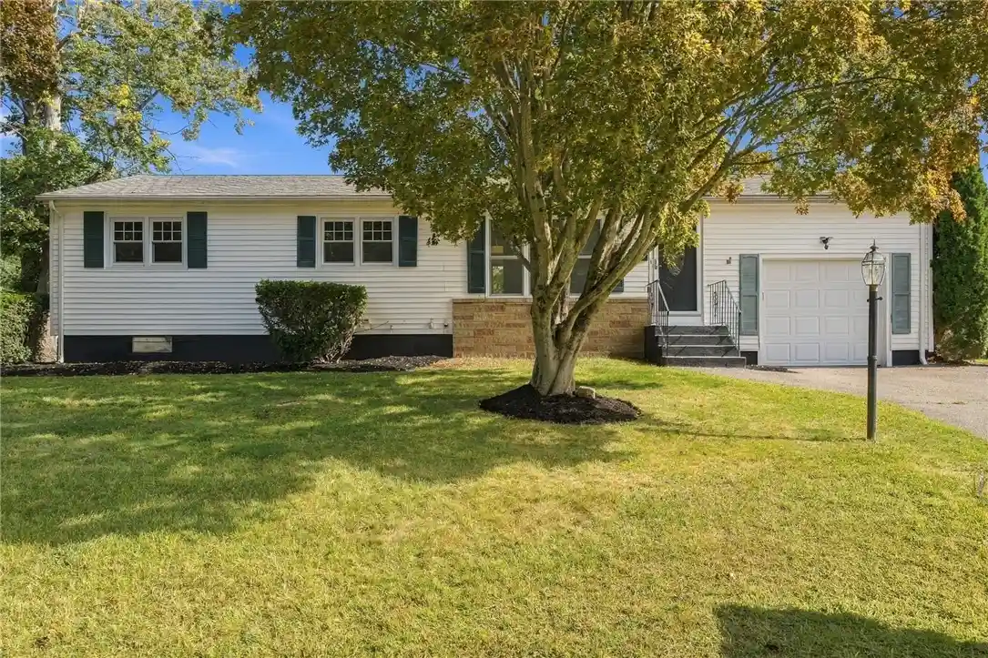 Photo 1 of Single family home for sale at 62 Drybrook Rd, Warwick, RI 02889 | MLS# 1423833 | Listing updated on 2026-10-28