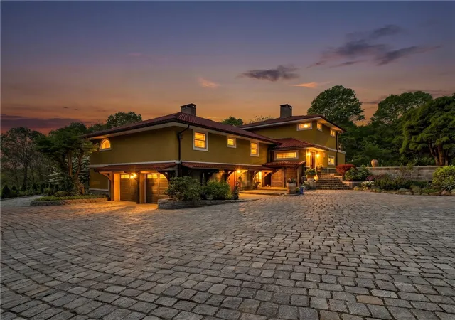 Photo 48 of Single family home for sale at 325 Post Rd, Westerly, RI 02891 | MLS# 1424094 | Listing updated on 2026-10-04