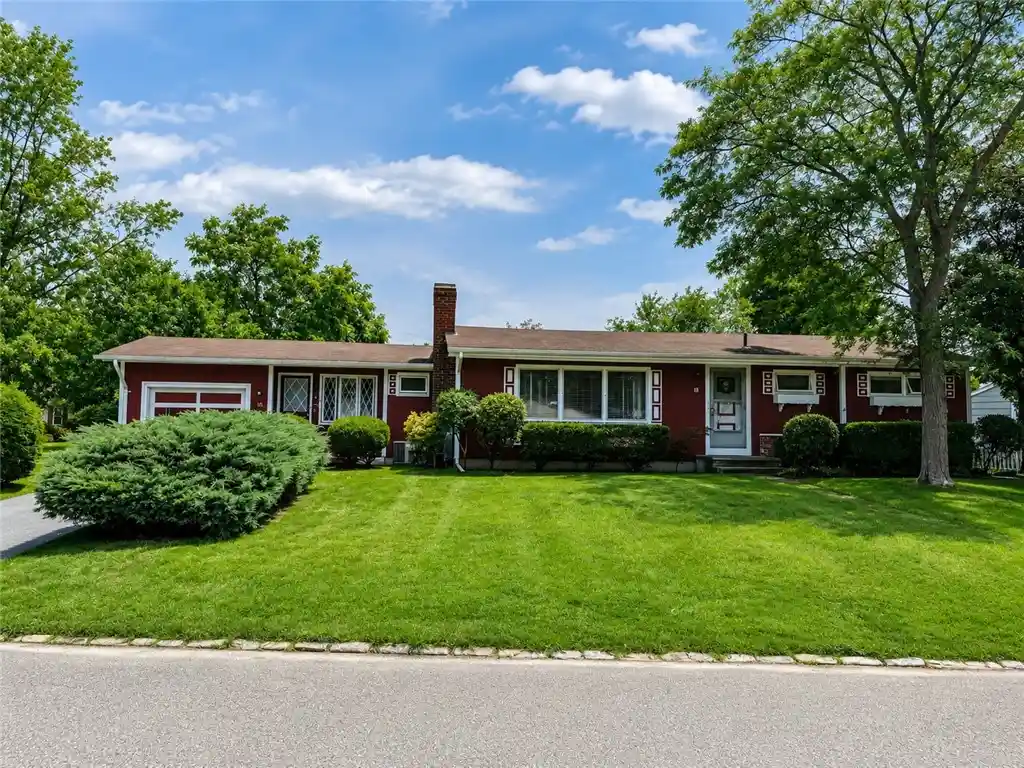 Photo 1 of Sale Pending at 18 Leslie Rd, Warwick, RI 02888 | MLS# 1424135 | Listing updated on 2026-10-28