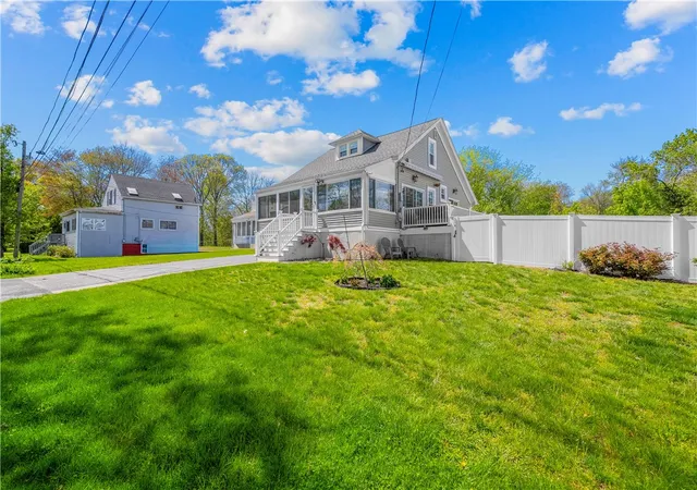 Photo 3 of Single family home for sale at 43 Samuel Gorton Ave, Warwick, RI 02889 | MLS# 1423996 | Listing updated on 2026-10-07