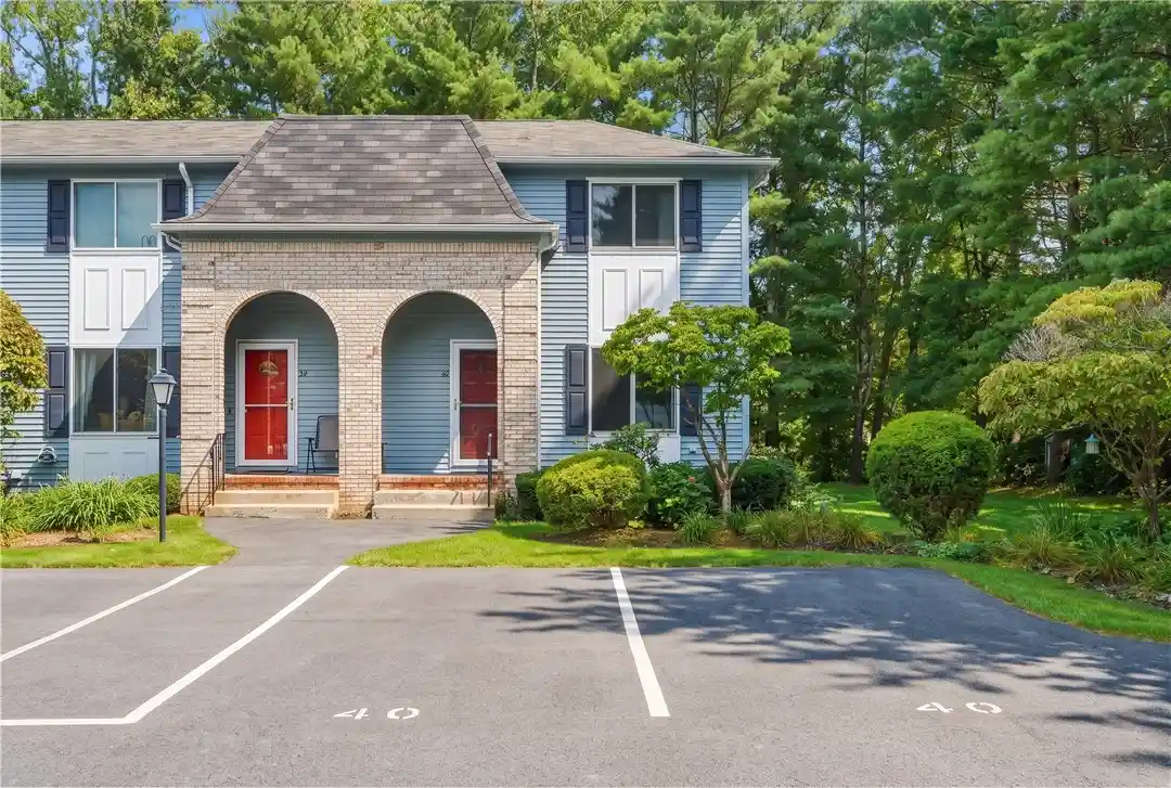 Condo for sale at 127 Pleasant View Ave #40, Smithfield, RI 02917 | MLS# 1424190