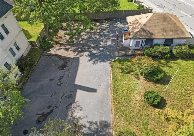 Photo 2 of Single family home for sale at 215 Waterman Ave, East Providence, RI 02914 | MLS# 1424205 | Listing updated on 2026-10-04