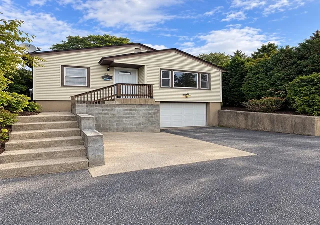 Photo 2 of Sale Pending at 39 Standish Ave, Providence, RI 02908 | MLS# 1424218 | Listing updated on 2026-10-07