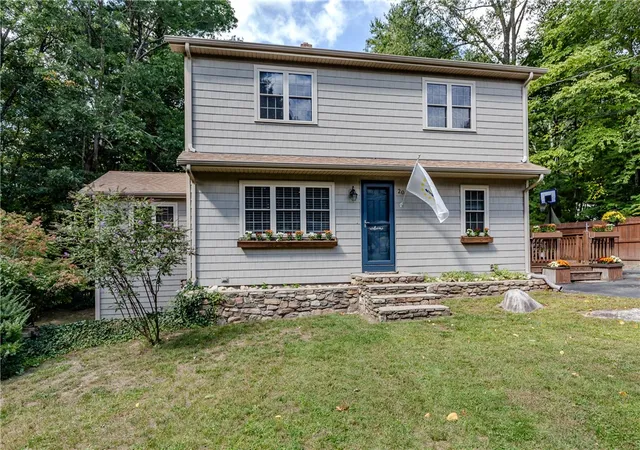 Photo 1 of Single family home for sale at 20 Whipple Rd, Smithfield, RI 02917 | MLS# 1424071 | Listing updated on 2026-10-05