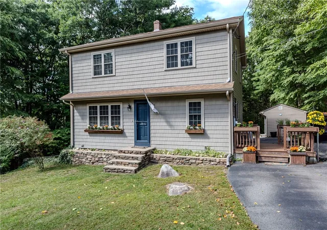 Photo 2 of Single family home for sale at 20 Whipple Rd, Smithfield, RI 02917 | MLS# 1424071 | Listing updated on 2026-10-05