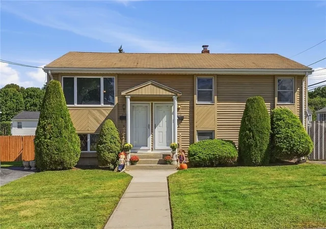 Photo 1 of Sale Pending at 213 Villa Ave, North Providence, RI 02904 | MLS# 1424099 | Listing updated on 2026-10-06