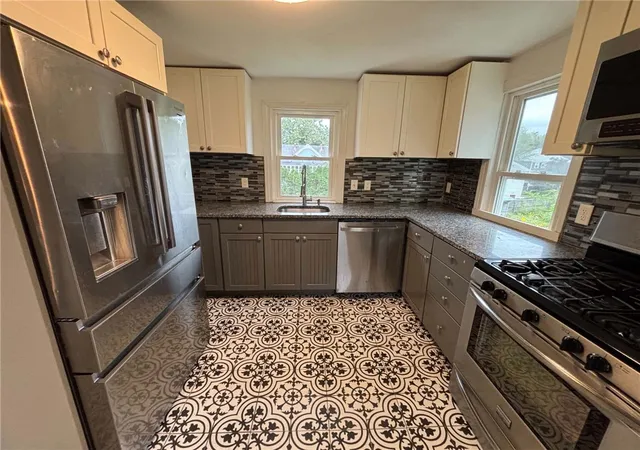 Photo 3 of Multi family home for sale at 6 Angell St, West Warwick, RI 02893 | MLS# 1424292 | Listing updated on 2026-10-06