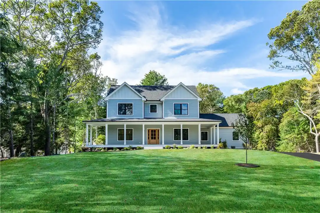 Photo 1 of Single family home for sale at 91 Green Hl Beach Rd, Wakefield, RI 02879 | MLS# 1424337 | Listing updated on 2026-10-25