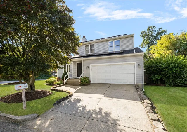Photo 1 of Single family home for sale at 21 Lynde St, Providence, RI 02908 | MLS# 1423988 | Listing updated on 2026-10-11