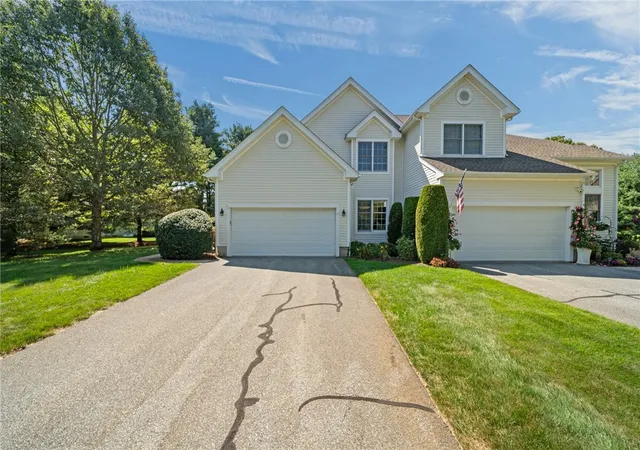 Photo 3 of Condo for sale at 45 Deep Meadow Ln #45, East Greenwich, RI 02818 | MLS# 1424309 | Listing updated on 2026-10-07