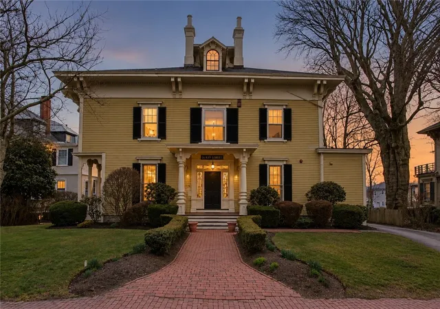 Photo 1 of Condo for sale at 28 Kay St #3, Newport, RI 02840 | MLS# 1424409 | Listing updated on 2026-10-08