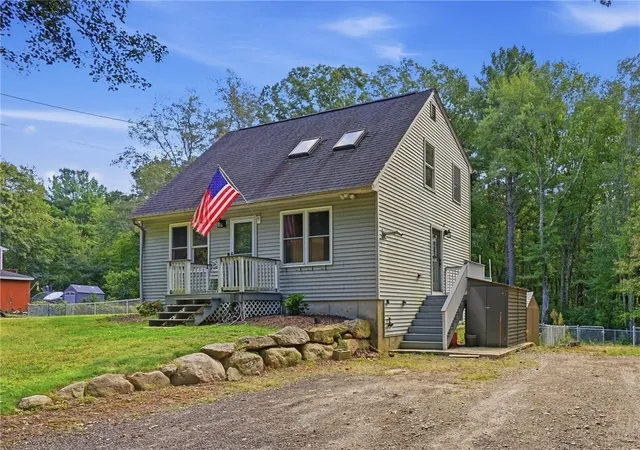Photo 1 of Single family home for sale at 42 Tiffany Rd, Coventry, RI 02816 | MLS# 1423643 | Listing updated on 2026-10-11