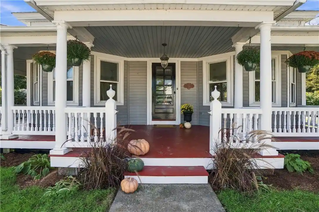 Photo 1 of Single family home for sale at 186 Danielson Pike, Foster, RI 02825 | MLS# 1424488 | Listing updated on 2026-10-24