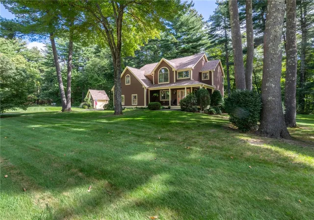 Photo 1 of Single family home for sale at 1 Bourget Ct, North Smithfield, RI 02896 | MLS# 1424120 | Listing updated on 2026-10-09