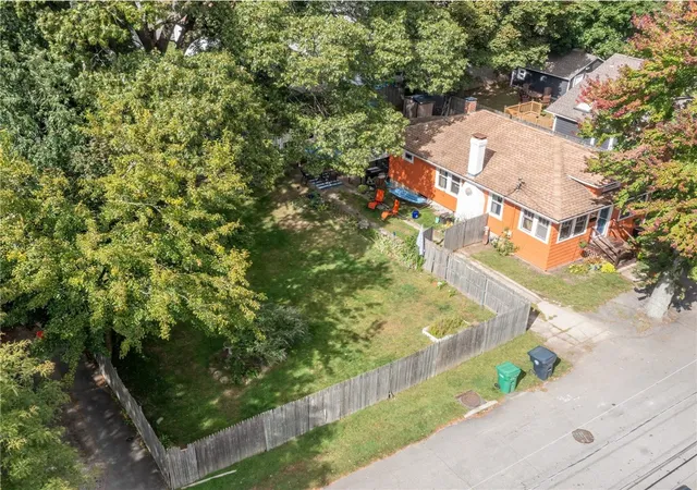 Photo 3 of Sale Pending at 203 Wendell Rd, Warwick, RI 02888 | MLS# 1424367 | Listing updated on 2026-10-09