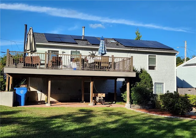Photo 3 of Single family home for sale at 9 Mallory Ct, Cranston, RI 02910 | MLS# 1423998 | Listing updated on 2026-10-11