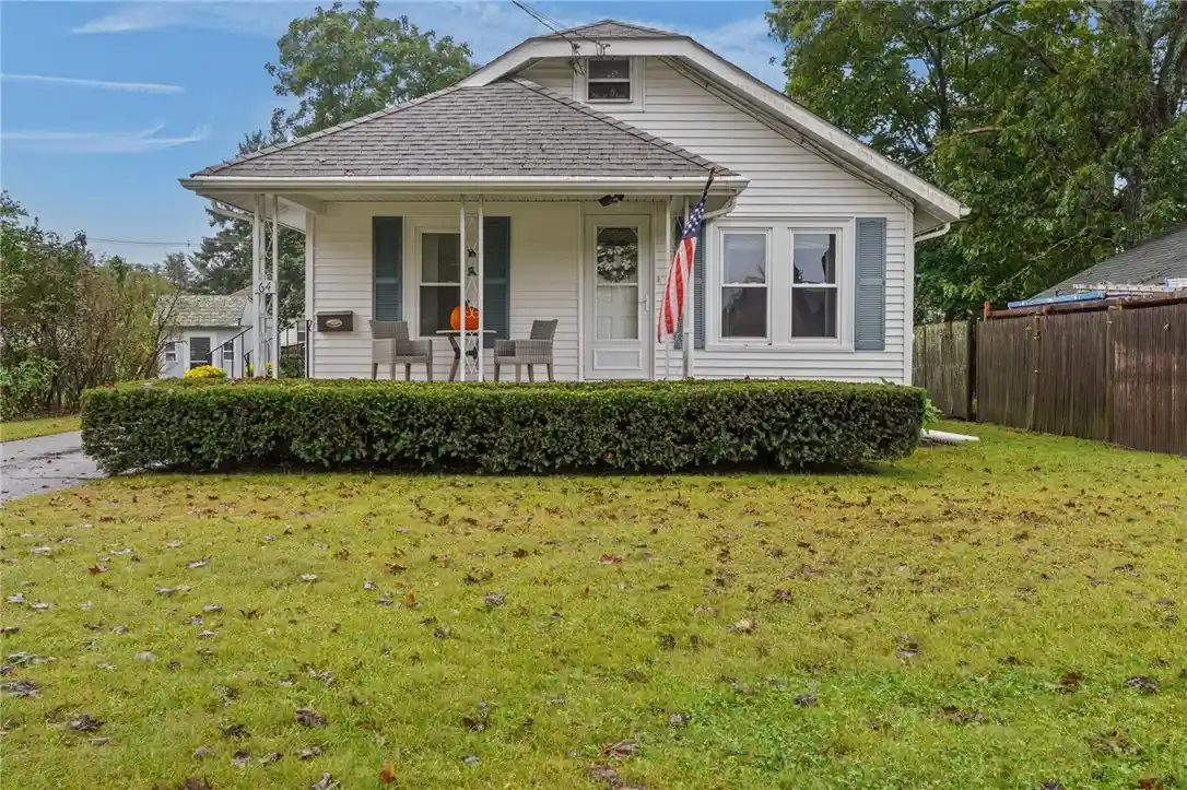 Photo 1 of Single family home for sale at 64 Crest Ave, Warwick, RI 02886 | MLS# 1424719 | Listing updated on 2026-10-25