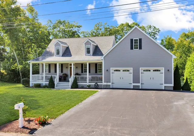 Photo 1 of Sale Pending at 6 Bridgette Ln, Westerly, RI 02891 | MLS# 1424512 | Listing updated on 2026-10-11
