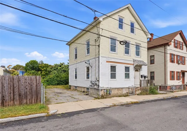 Photo 2 of Sale Pending at 18 Stone St, Providence, RI 02904 | MLS# 1424794 | Listing updated on 2026-10-09