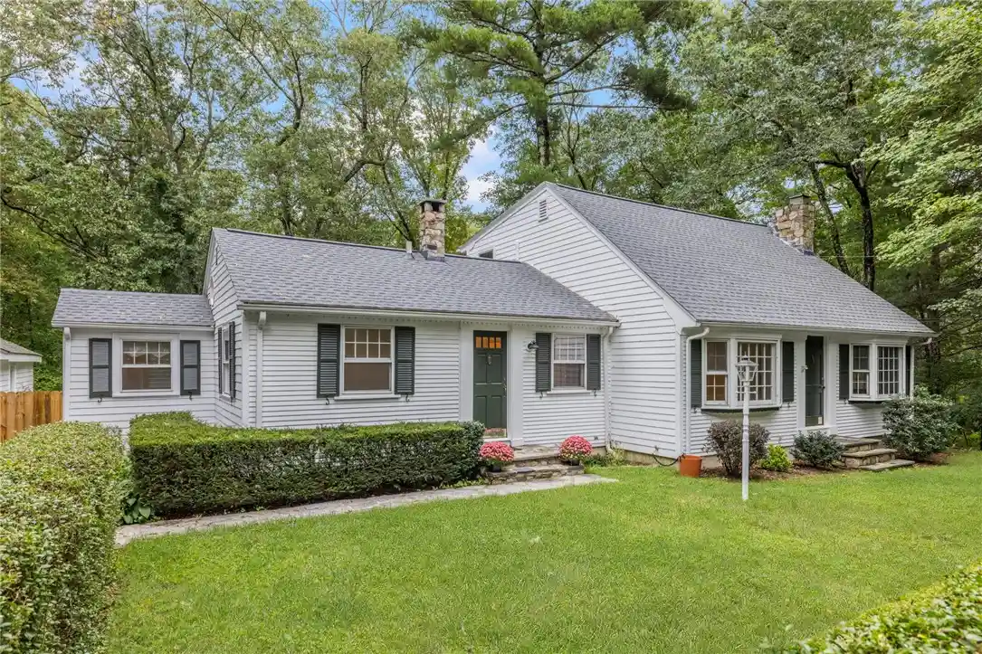 Photo 1 of Single family home for sale at 15 Williams Rd, Smithfield, RI 02917 | MLS# 1424406 | Listing updated on 2026-10-30